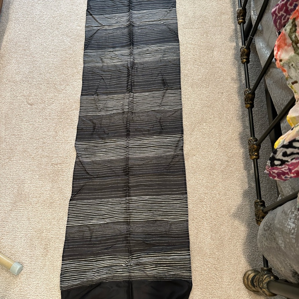 Giorgio Armani Elegant Black and White Striped Scarf